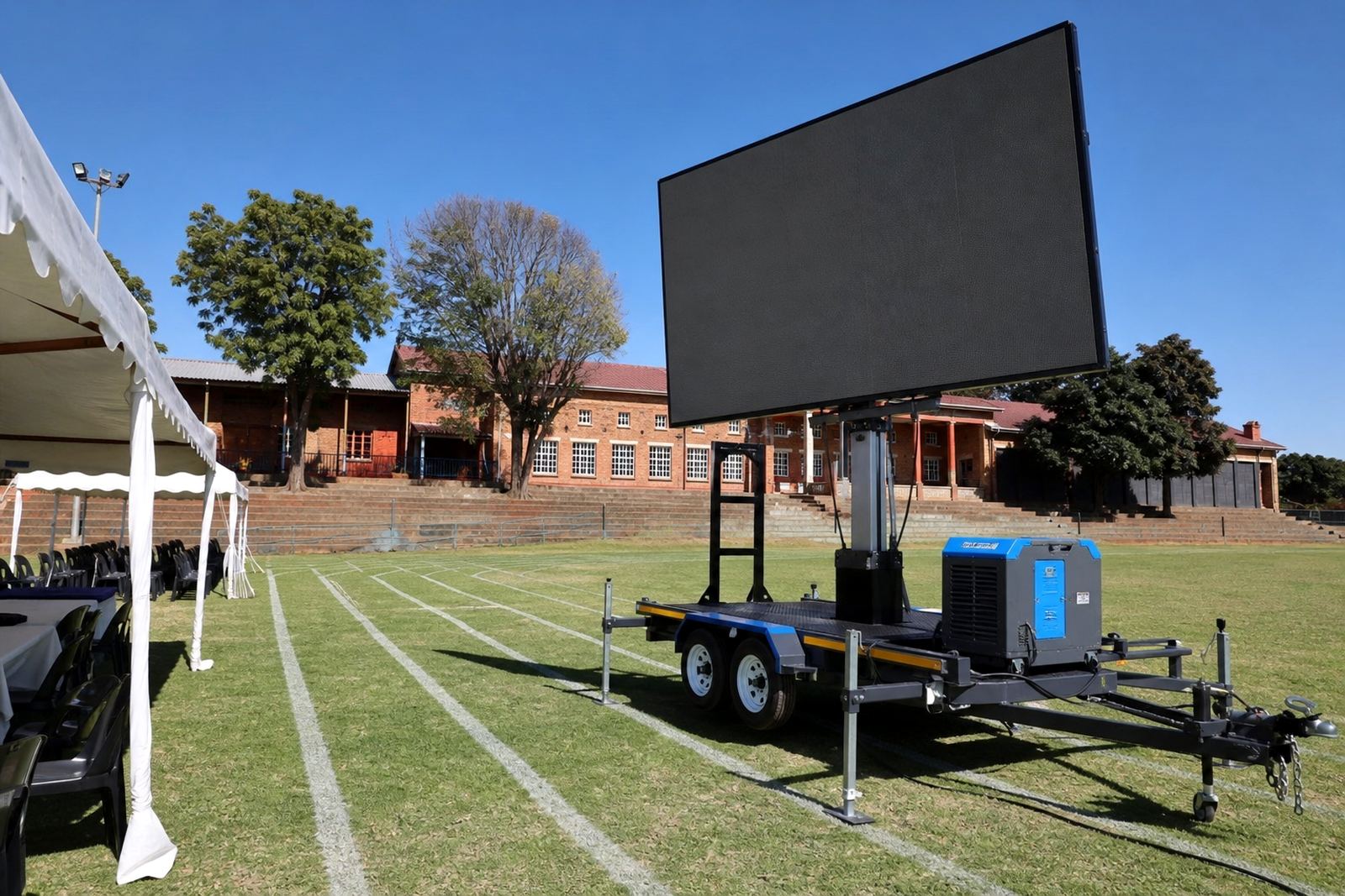 School Field Screen